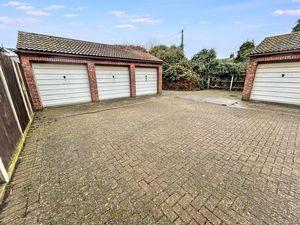 Garage- click for photo gallery
